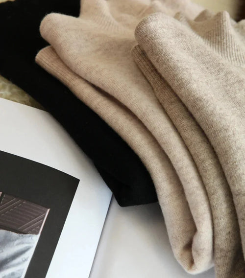 Ammy Turtleneck Pullover